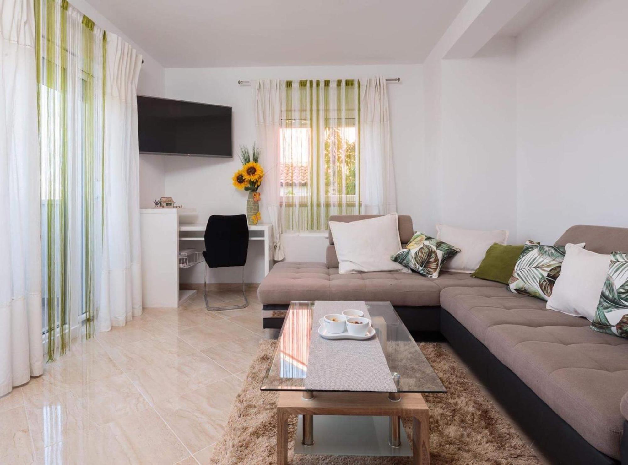 Apartment Lana St Supetar Bagian luar foto